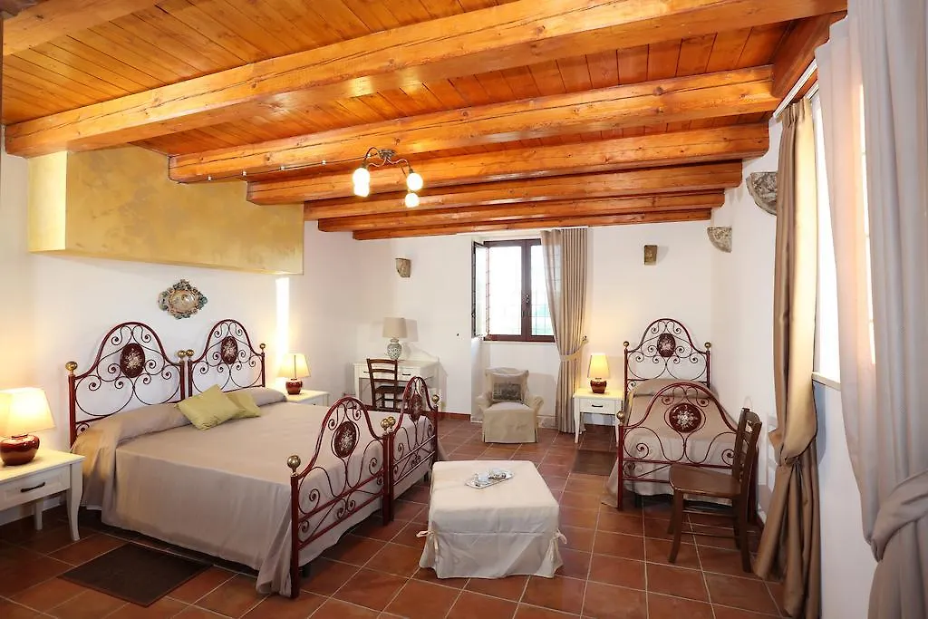 Serravalle Relais & Country Villa With Private Pool - Esclusive Use Chiaramonte Gulfi Apartmán